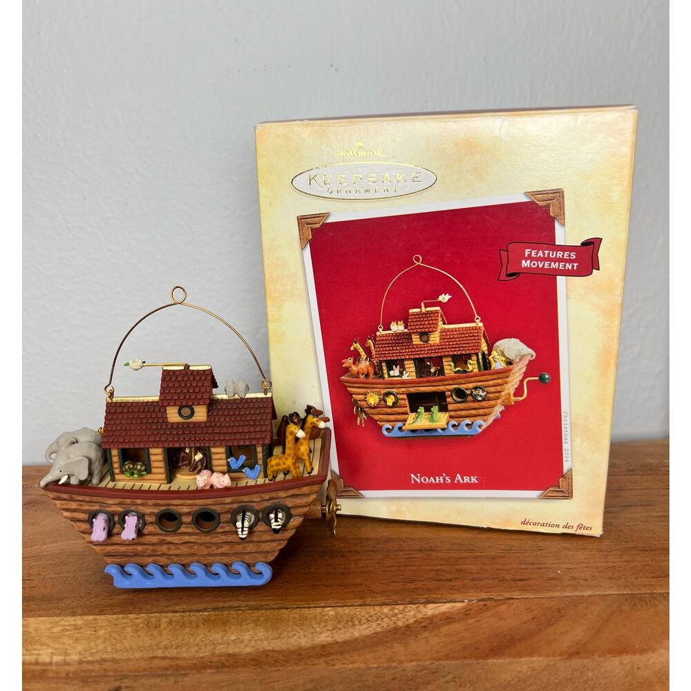 Vintage Hallmark Keepsake Ornament Noah's Ark 2004